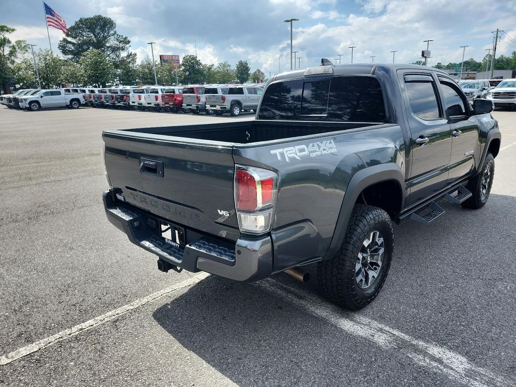 TOYOTA TACOMA - 3