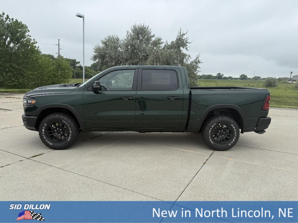 2026 RAM 1500 REBEL 照片 2