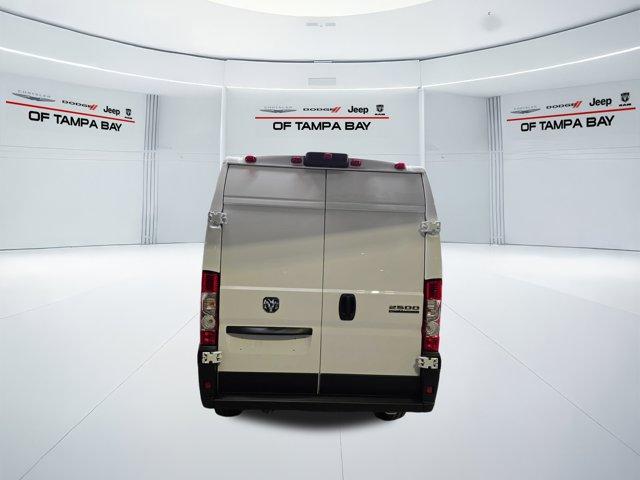 2026 RAM PROMASTER 2500 HIGH ROOF — фото 5