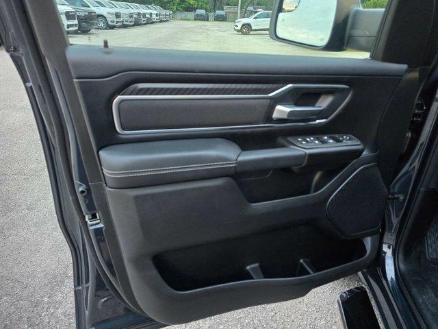 2026 RAM 1500 BIG HORN thumbnail 15