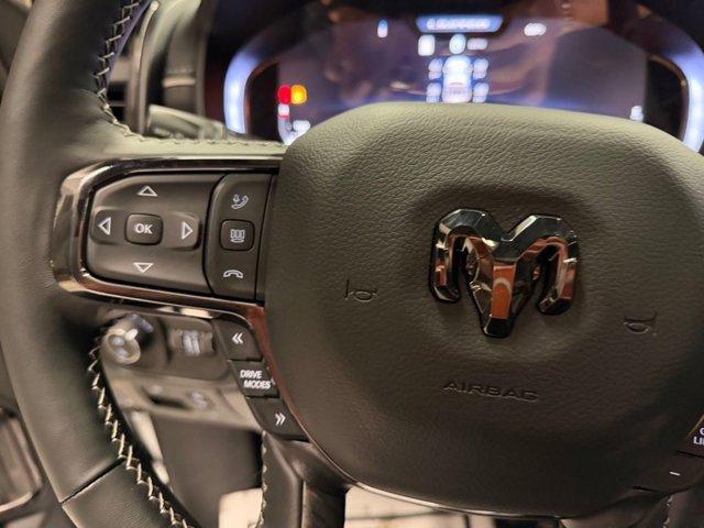 2026 RAM 1500 LIMITED 缩略图 18