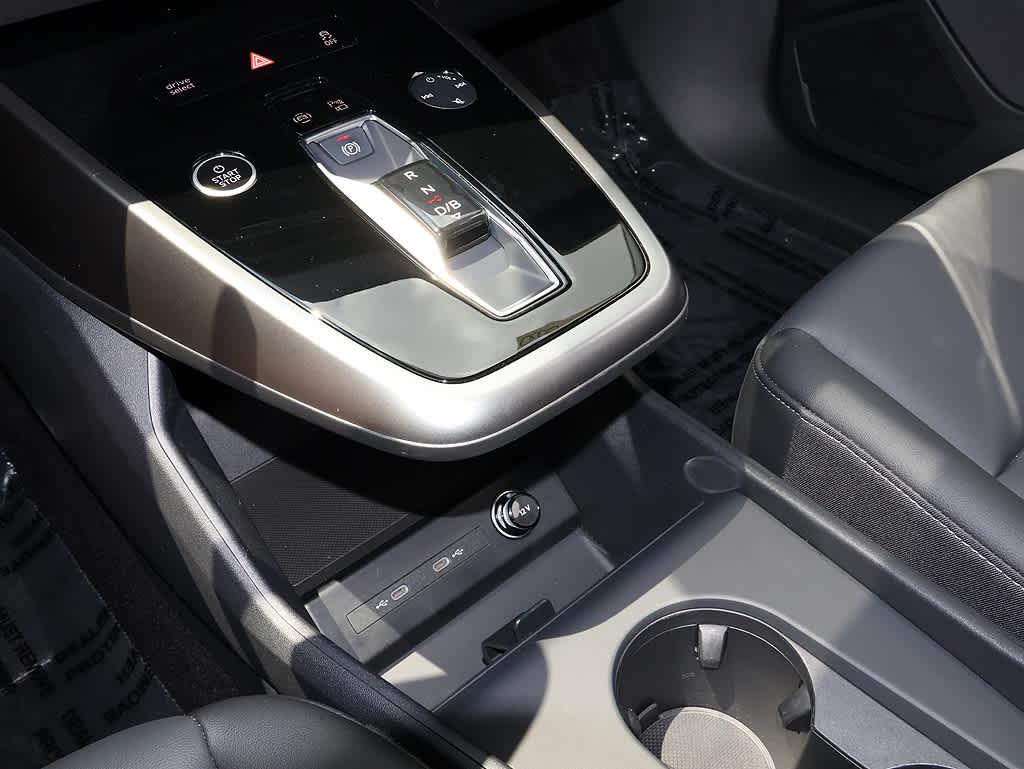 2025 AUDI Q4 E-TRON PREMIUM PLUS 55 QUATTRO — миниатюра 20