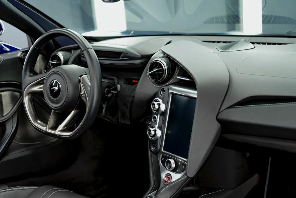 صورة مصغرة 39 لـ 2020 Mclaren 720S BASE