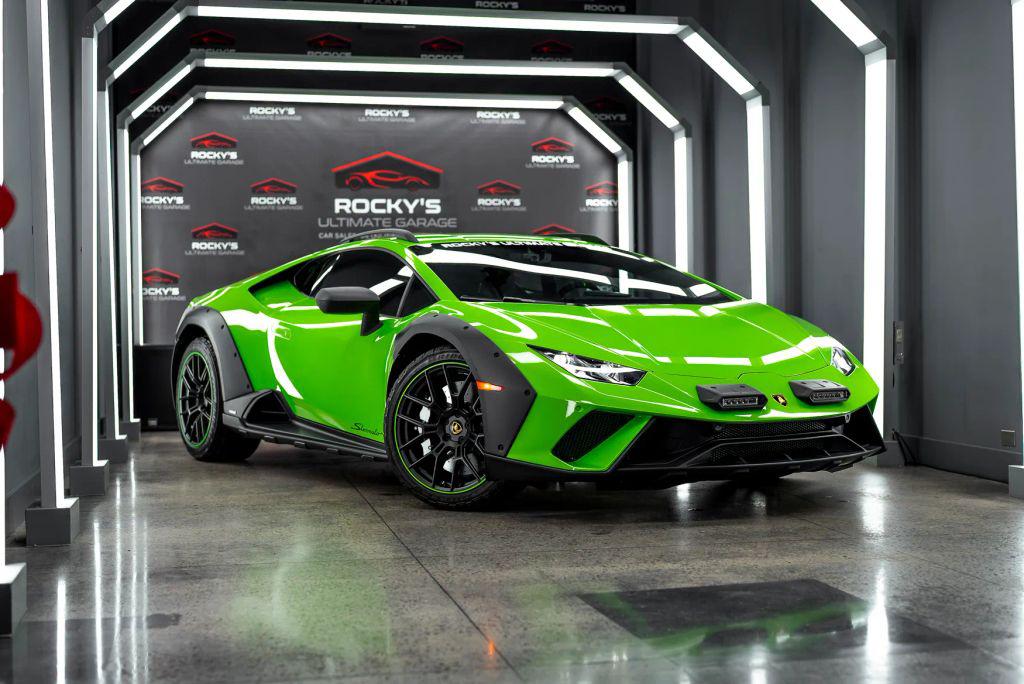 2023 Lamborghini Huracan Sterrato