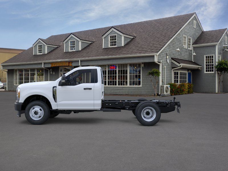 2025 FORD F-350 XL — фото 3
