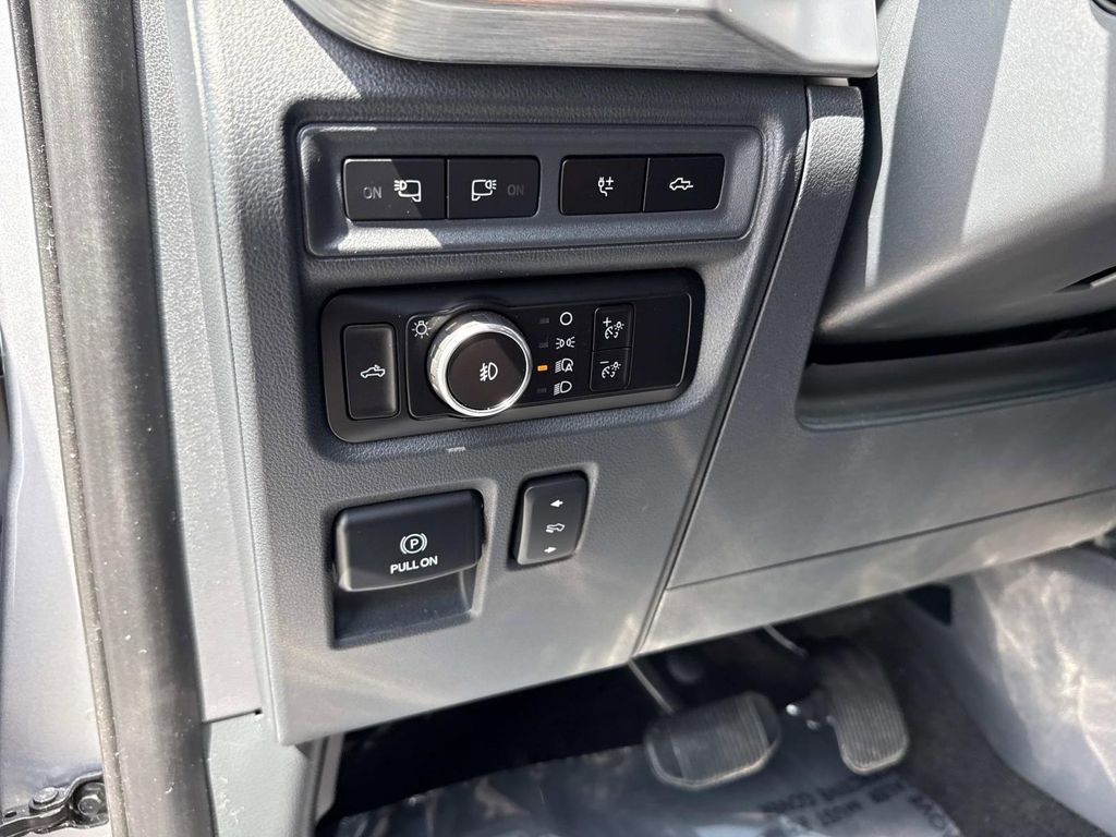 2023 FORD F-150 LARIAT 缩略图 27