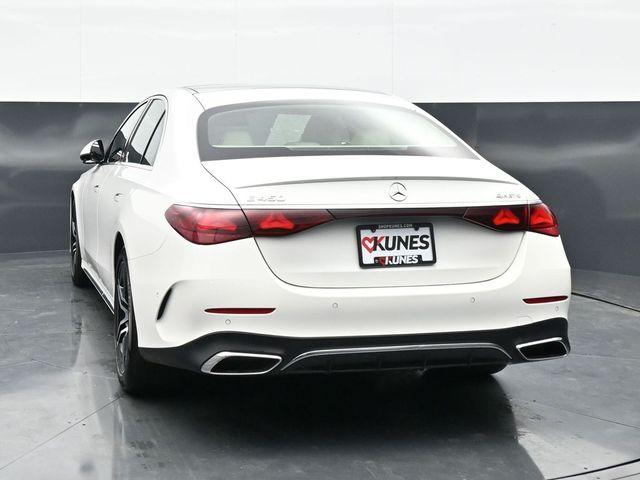 MERCEDES-BENZ E-CLASS - 6