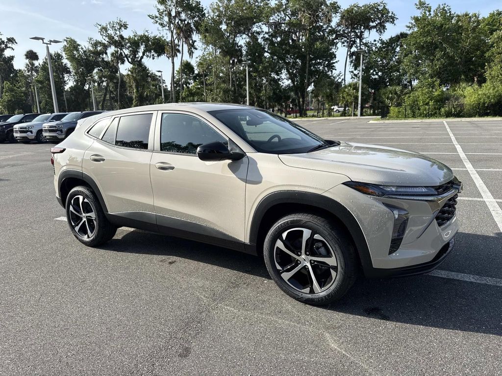 New 2026 Chevrolet Trax FWD 1RS