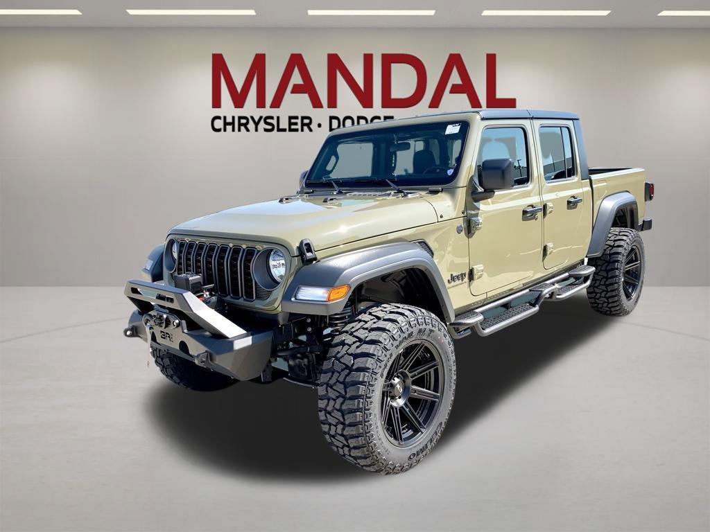 New 2026 Jeep Gladiator Sport