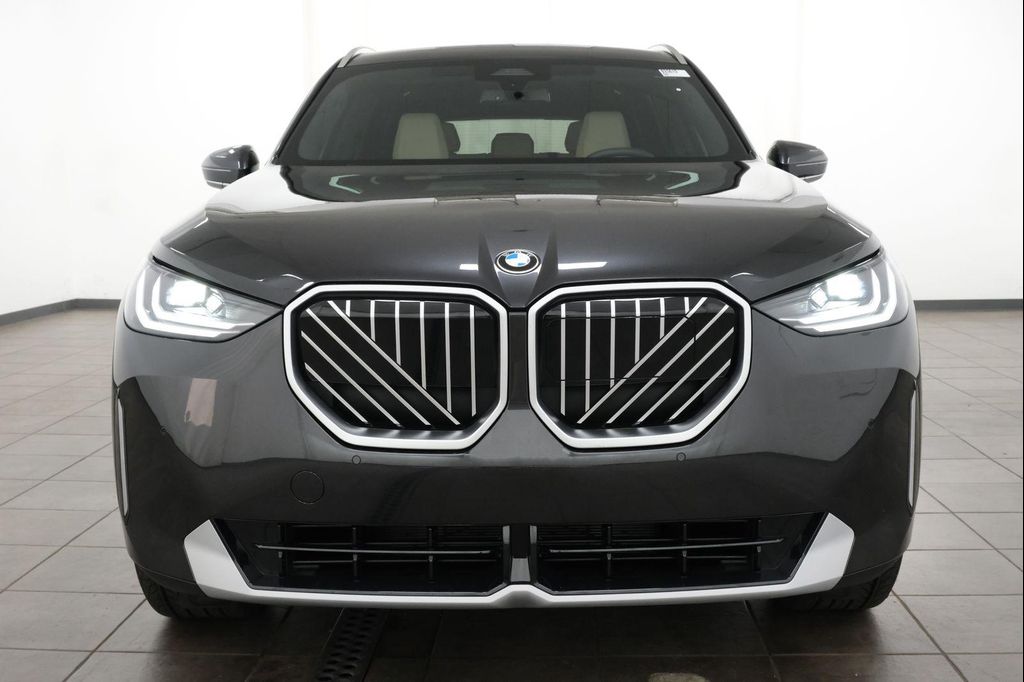صورة مصغرة 11 لـ 2026 BMW X3 30 XDRIVE