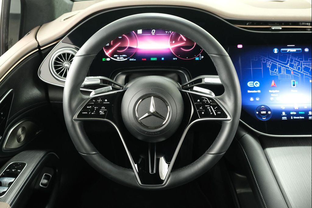 صورة مصغرة 15 لـ 2023 Mercedes-BENZ EQS