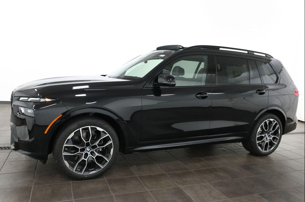 2027 BMW X7 M60I — фото 2