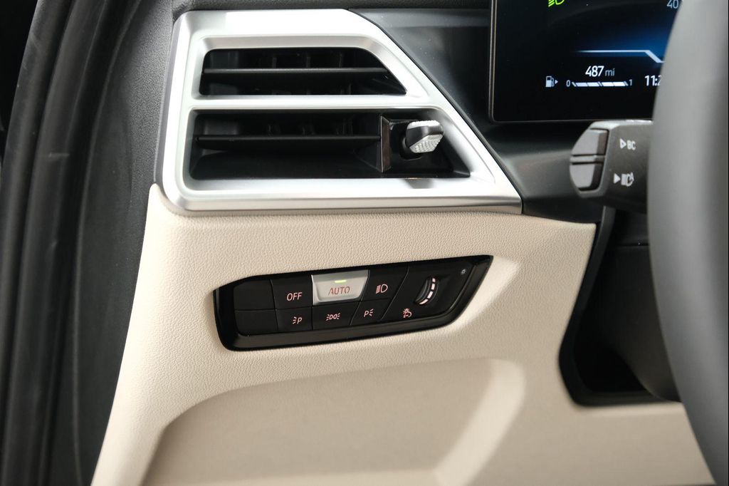 صورة مصغرة 27 لـ 2026 BMW 330 XDRIVE NA
