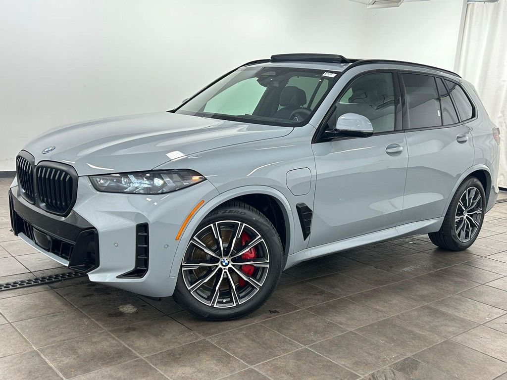 New 2026 BMW X5 PHEV xDrive50e