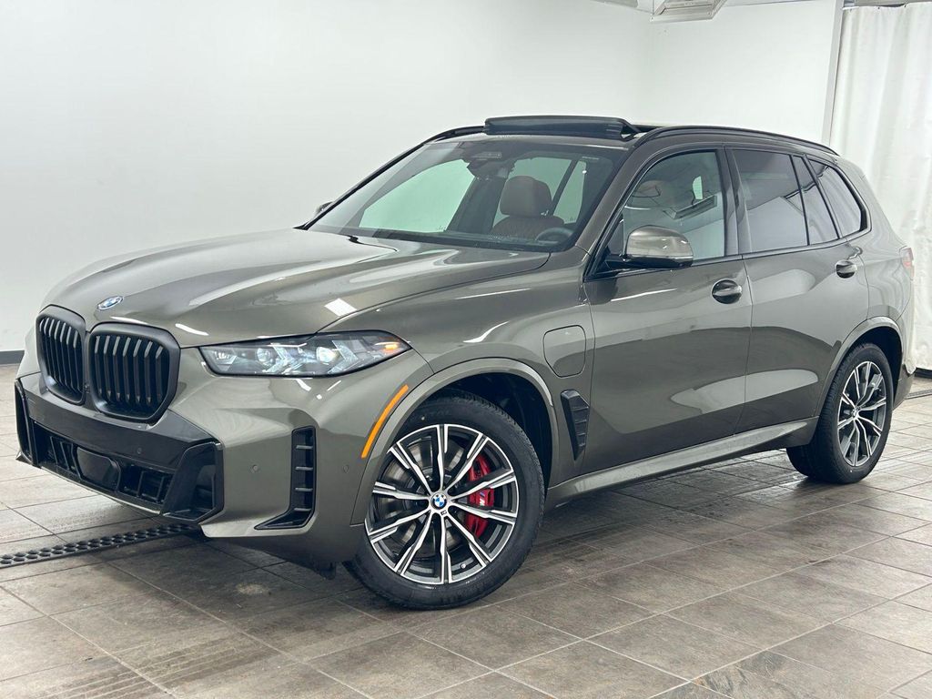 New 2026 BMW X5 PHEV xDrive50e