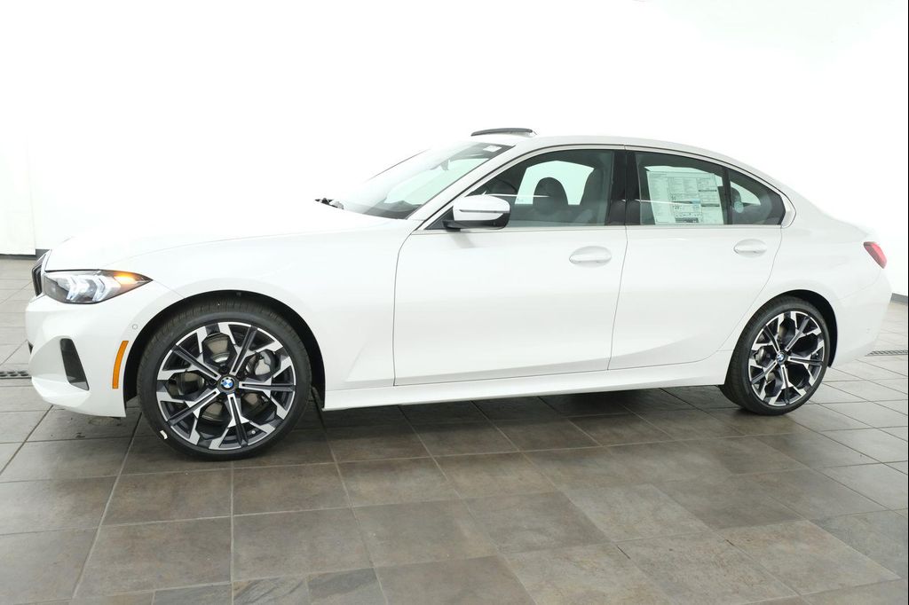 صورة 2 لـ 2026 BMW 330 XDRIVE NA