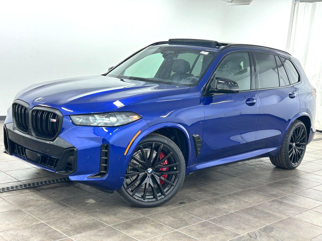 New 2026 BMW X5 M60i