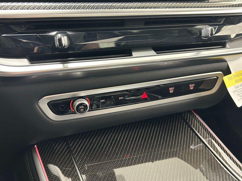 2026 BMW X5 M60I — миниатюра 28