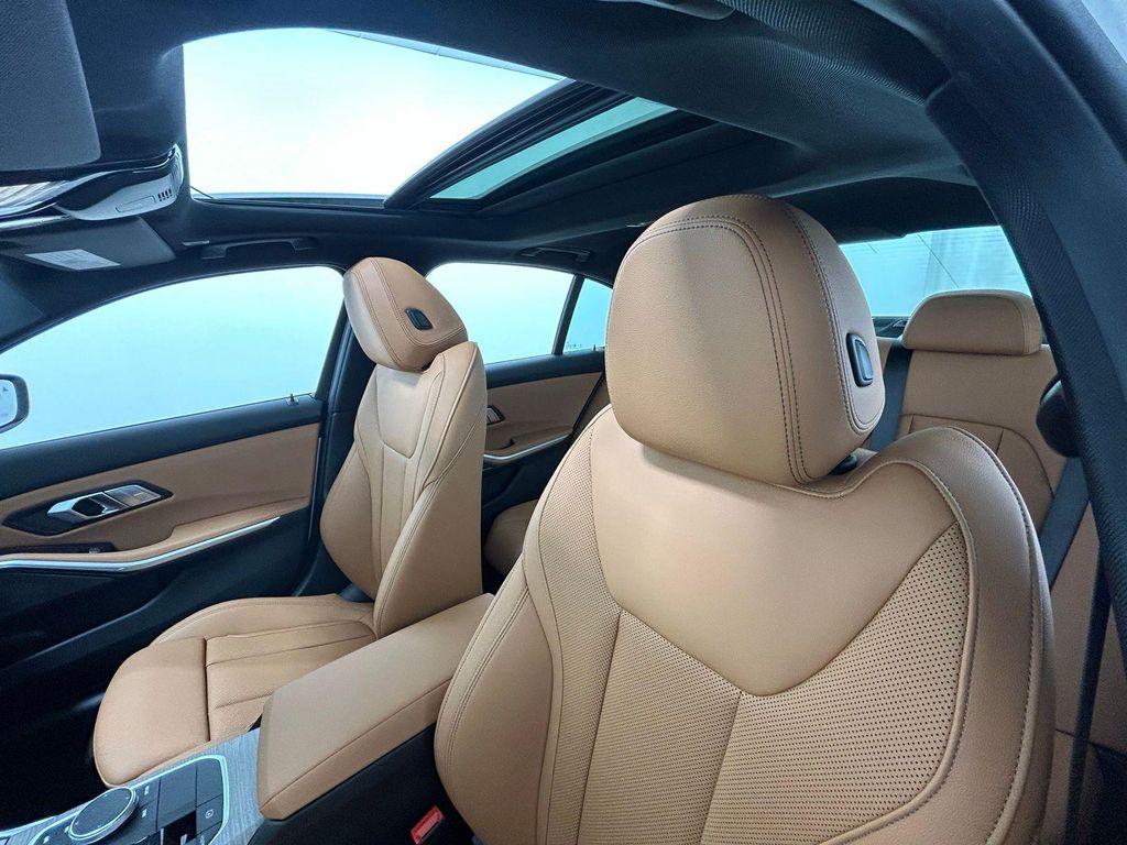 2025 BMW 330 XDRIVE 缩略图 29