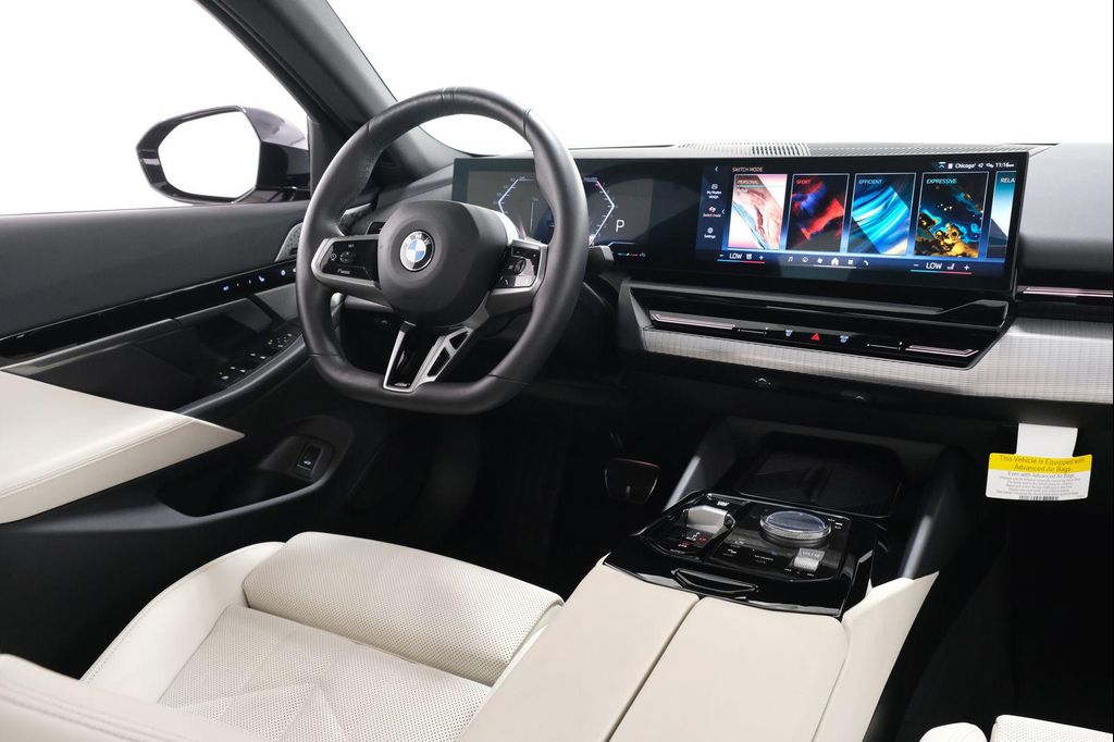 2025 BMW 530 XDRIVE — фото 10