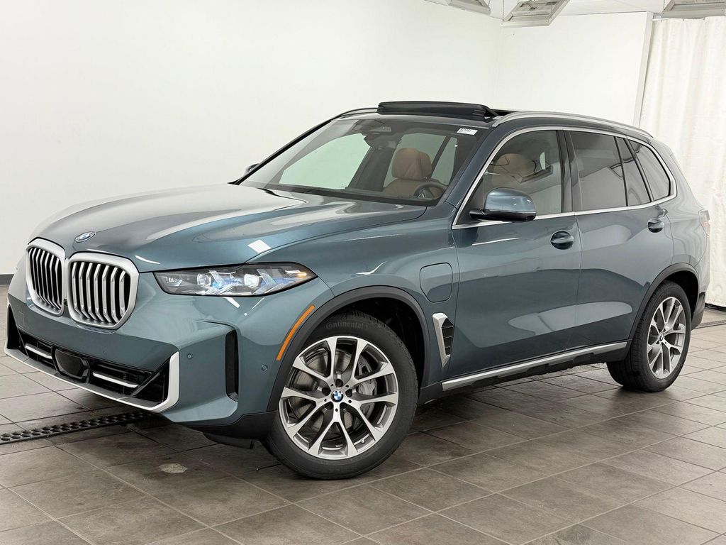 New 2026 BMW X5 PHEV xDrive50e