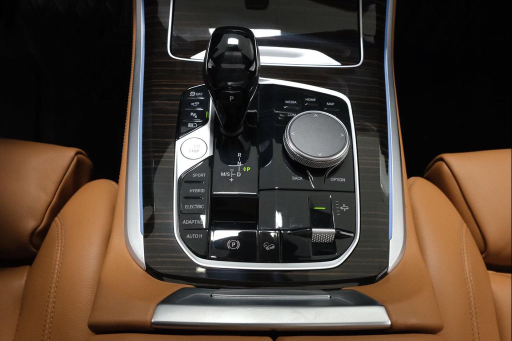 2021 BMW X5 PHEV XDRIVE45E — миниатюра 24