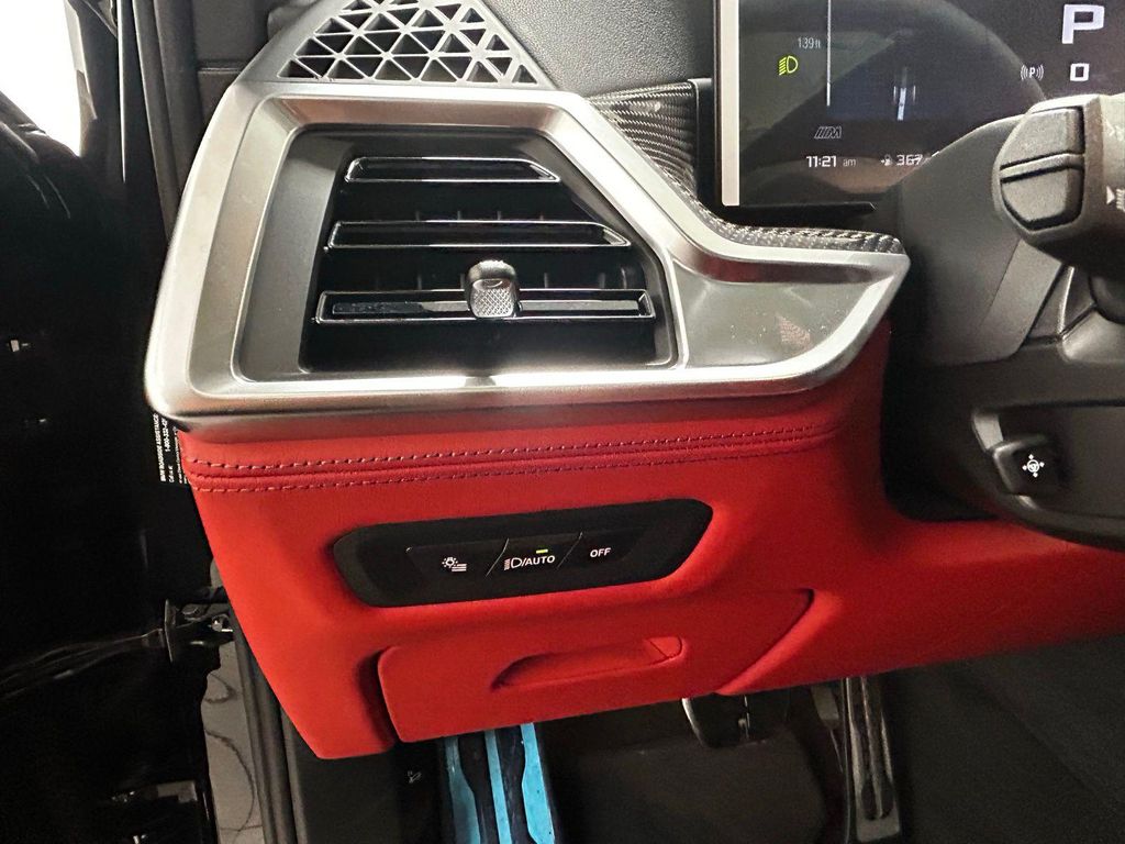 صورة مصغرة 29 لـ 2026 BMW X5 M BASE