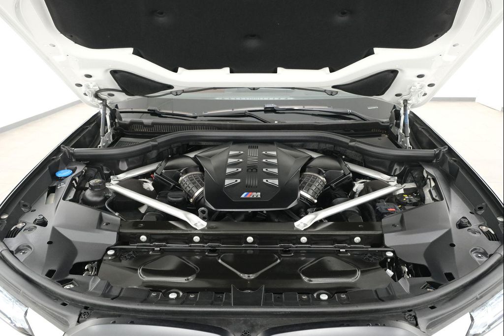 صورة مصغرة 45 لـ 2026 BMW X7 M60I