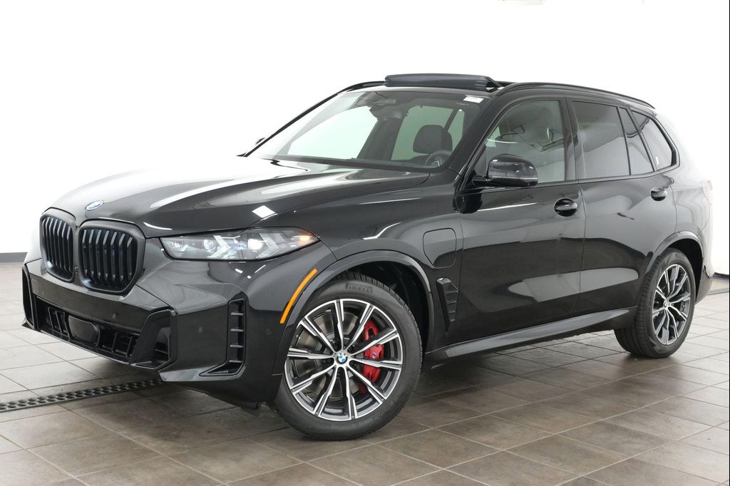 New 2026 BMW X5 PHEV xDrive50e