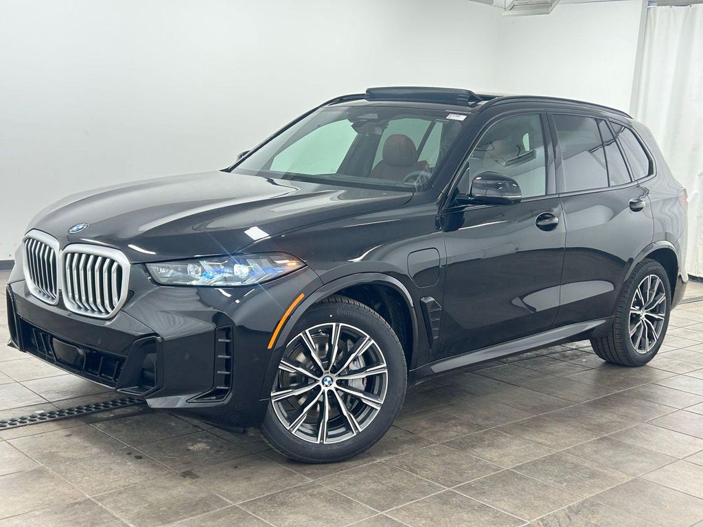 New 2026 BMW X5 PHEV xDrive50e