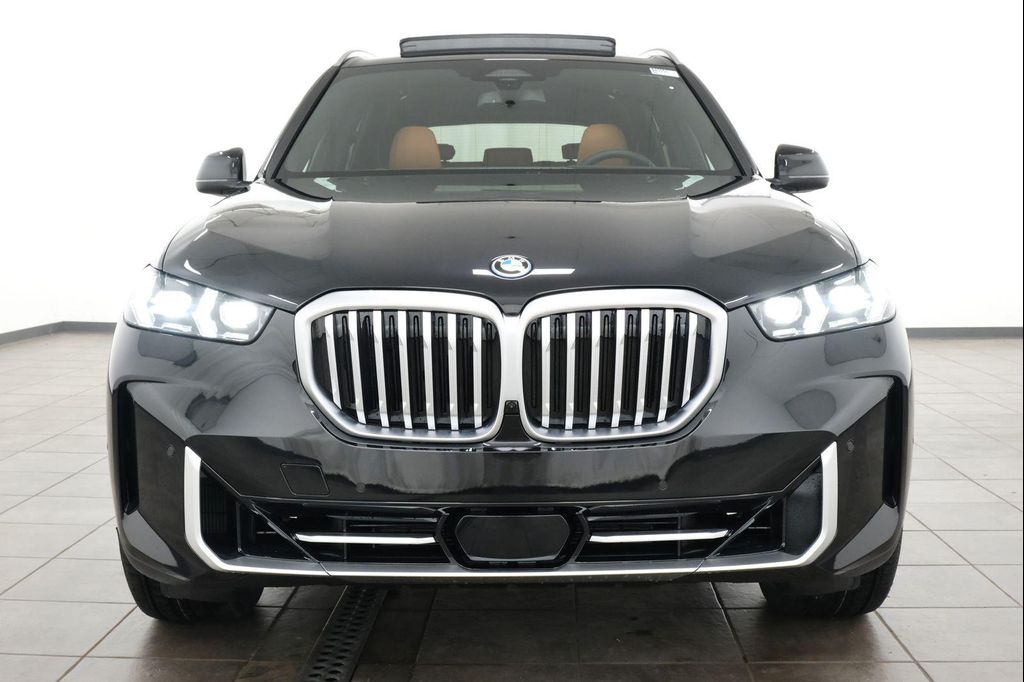 2026 BMW X5 PHEV XDRIVE50E — миниатюра 11