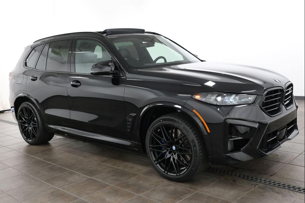 صورة مصغرة 12 لـ 2026 BMW X5 M BASE