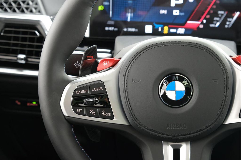 صورة مصغرة 19 لـ 2026 BMW X5 M BASE