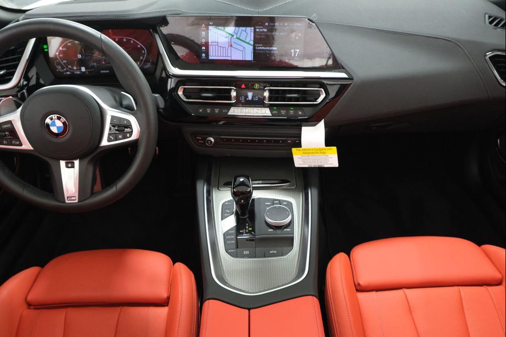 صورة مصغرة 11 لـ 2026 BMW Z4 M40I