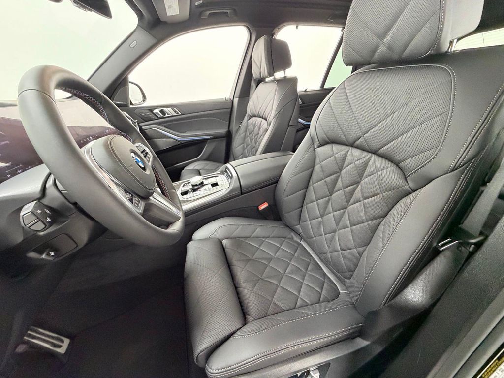 2026 BMW X5 M60I — миниатюра 30