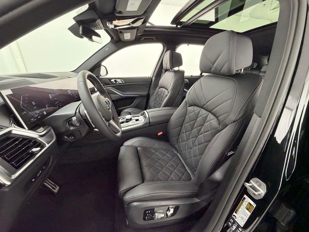 2026 BMW X5 M60I — миниатюра 28