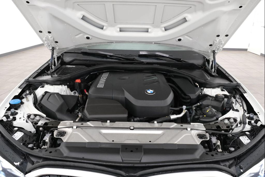 صورة مصغرة 42 لـ 2025 BMW 330 XDRIVE