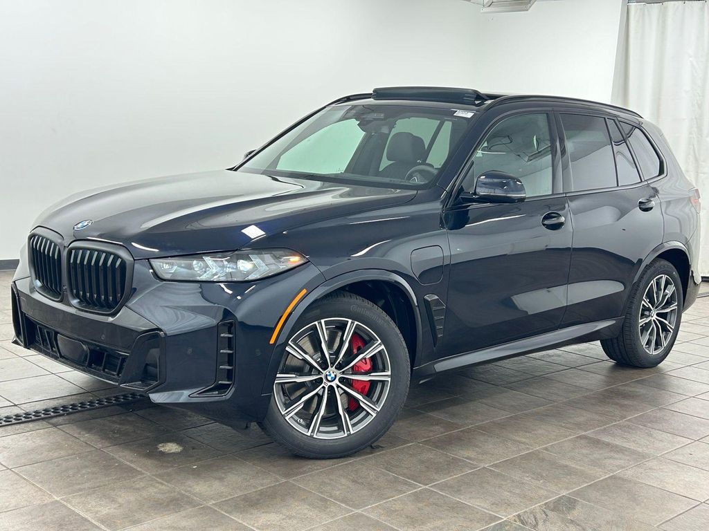 New 2026 BMW X5 PHEV xDrive50e