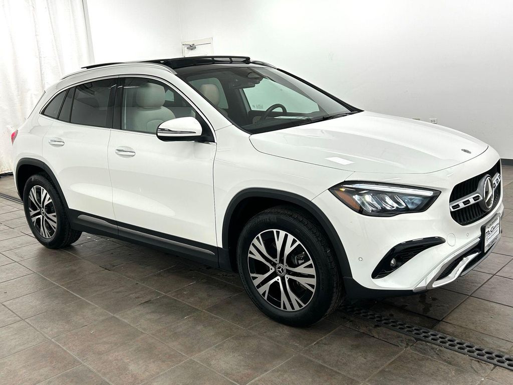 MERCEDES-BENZ GLA-CLASS - 6