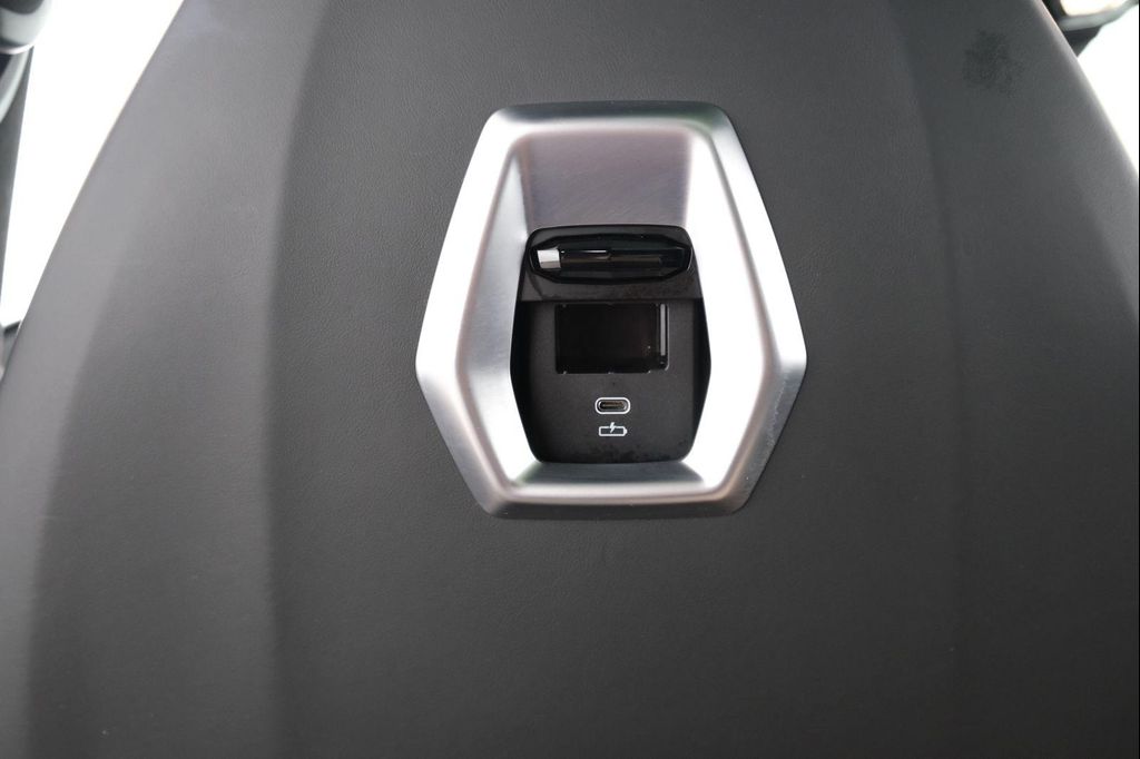 2024 BMW X5 M BASE — миниатюра 36