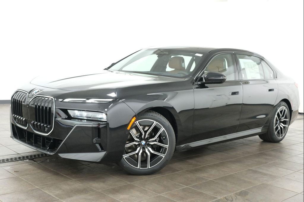 New 2026 BMW XM Label