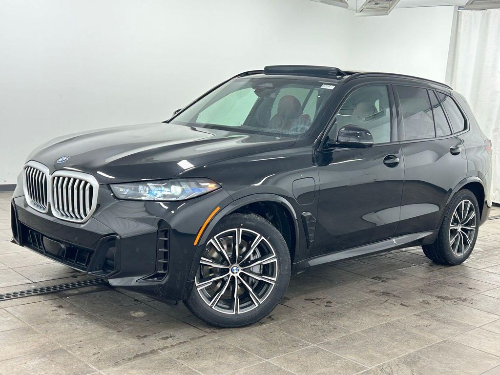 New 2026 BMW X5 PHEV xDrive50e