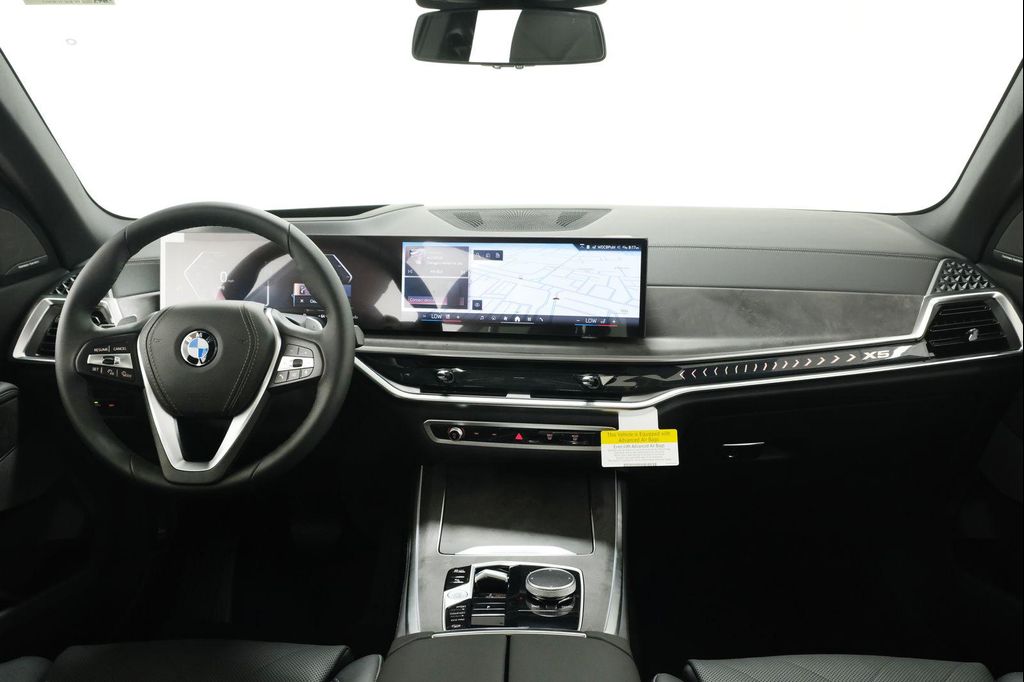 صورة مصغرة 12 لـ 2026 BMW X5 XDRIVE40I