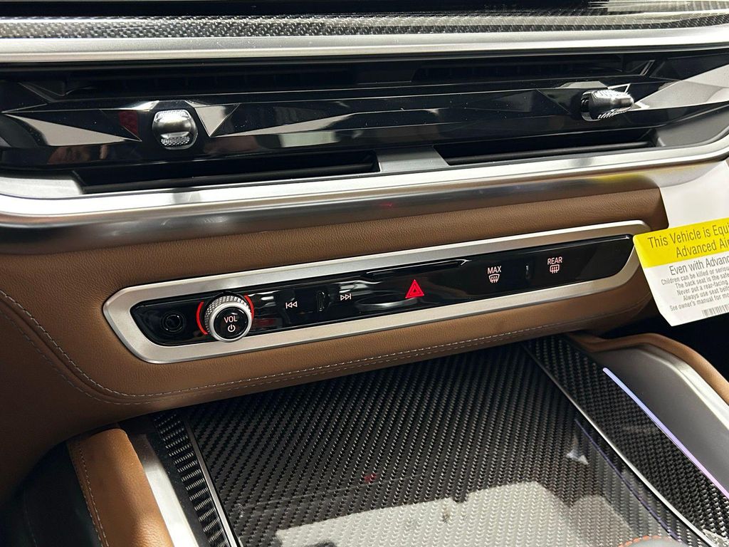 صورة مصغرة 29 لـ 2026 BMW X5 M BASE