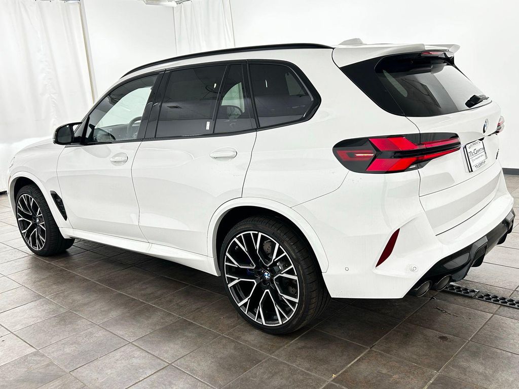 2026 BMW X5 M BASE 照片 5