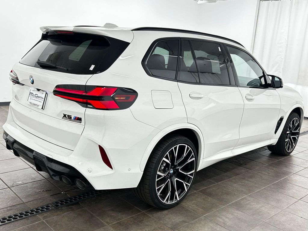 2026 BMW X5 M BASE 照片 9