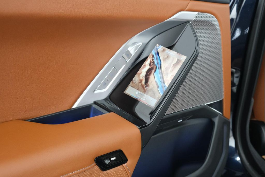 2025 BMW 760 XDRIVE — миниатюра 36
