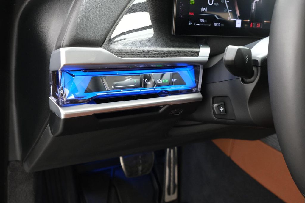 2025 BMW 760 XDRIVE — миниатюра 27
