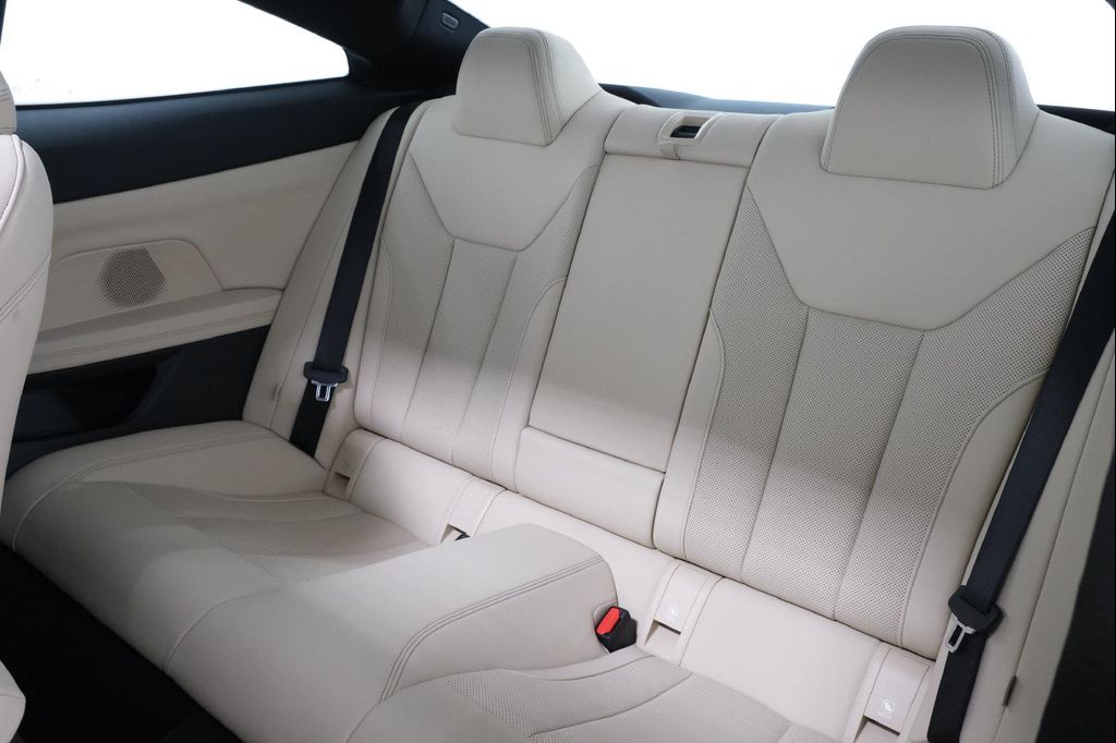 صورة مصغرة 32 لـ 2026 BMW 430 I XDRIVE