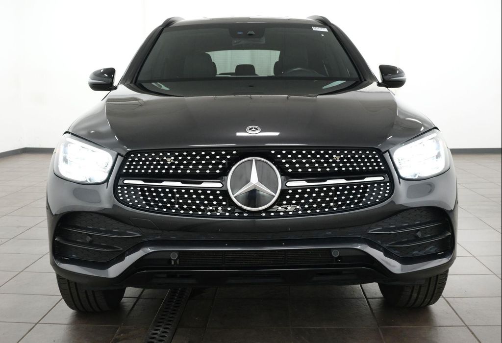 2022 Mercedes-BENZ GLC — фото 7